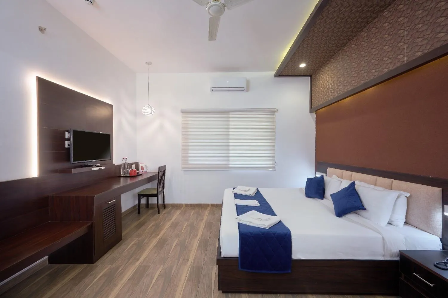 Tiger Trails Thekkady Hotel